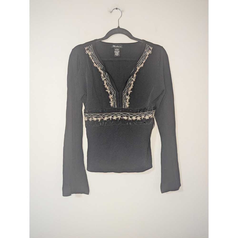 L Mosaic Y2K Embroidered Dark Fairy Split Sleeve Top
